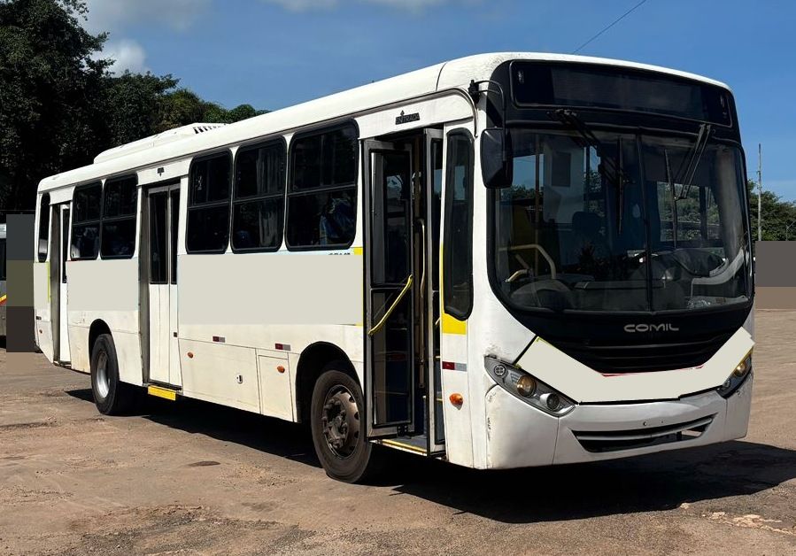 COMIL SVELTO ANO 2015 M.BENZ 0F 1721 JM COD.207