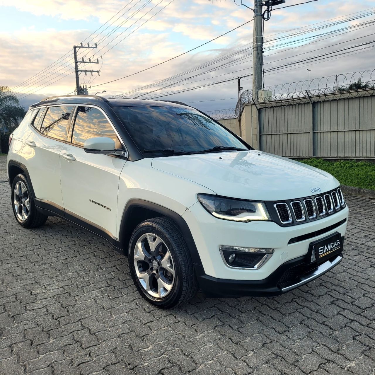 COMPASS LIMITED 2.0 4x2 Flex 16V Aut.