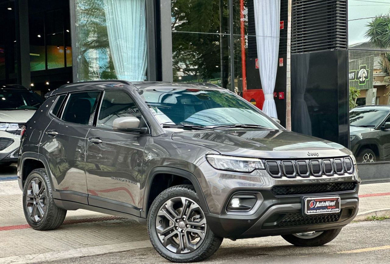 COMPASS TD 350 80 Anos 2.0 4x4 Die. Aut.