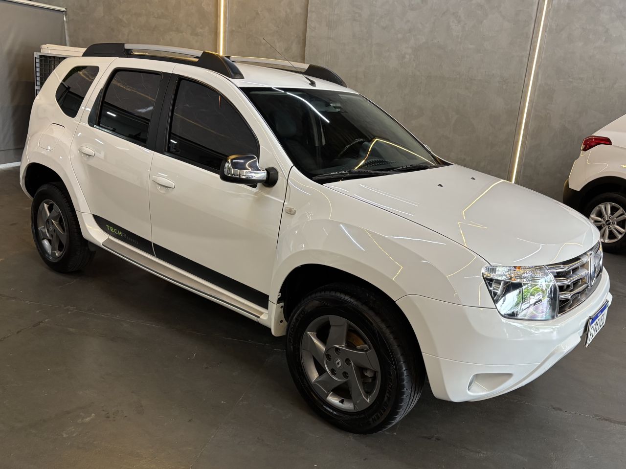 DUSTER TECHROAD 1.6 Hi-Flex 16V Mec.