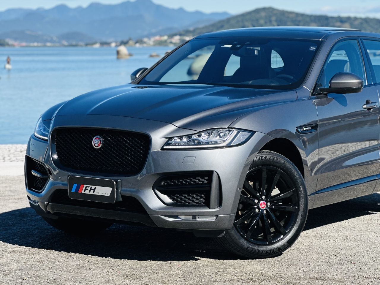 F-Pace 2.0 R-Sport 250cv Aut.