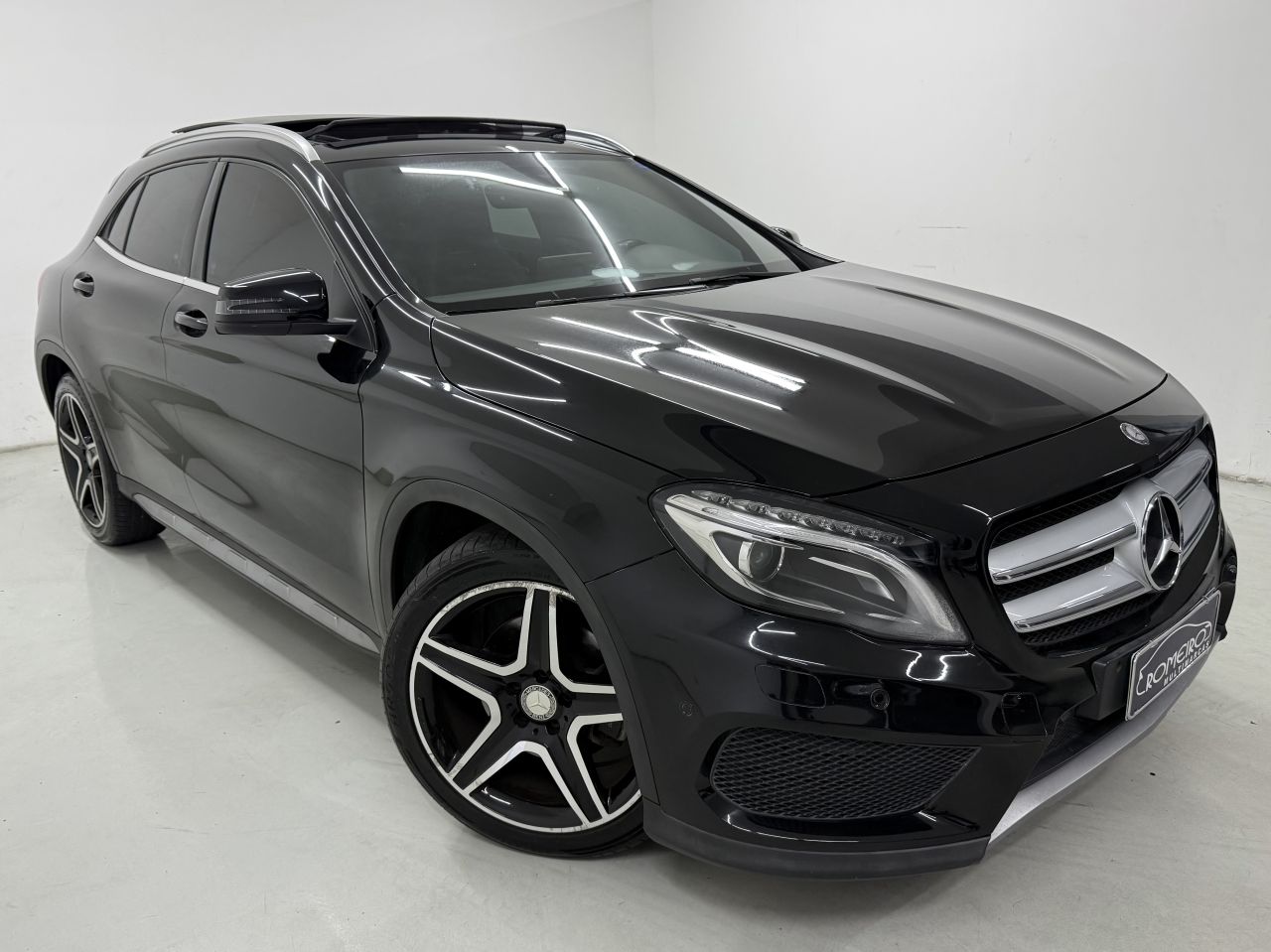 GLA 250 Sport 2.0 TB 16V 4x4 211cv Aut.