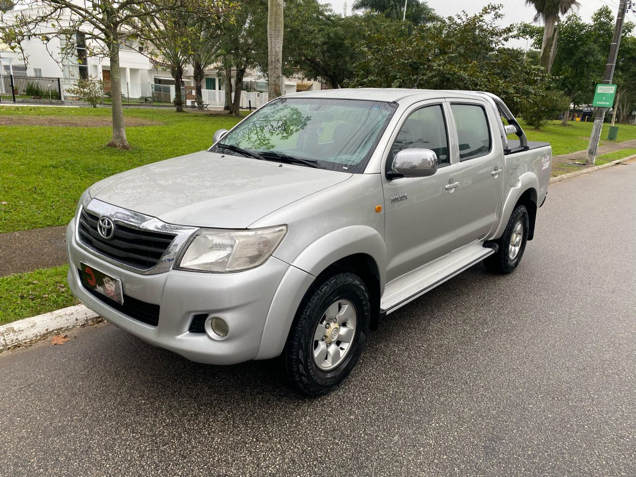 Hilux CD D4-D 4x4 2.5 16V 102cv TB Dies.
