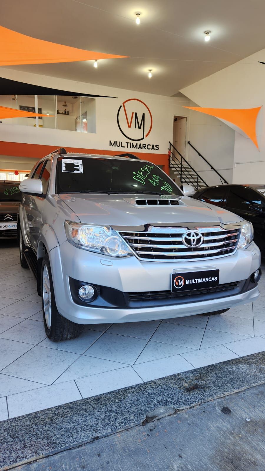 Hilux SW4 SRV D4-D 4x4 3.0 TDI Dies. Aut