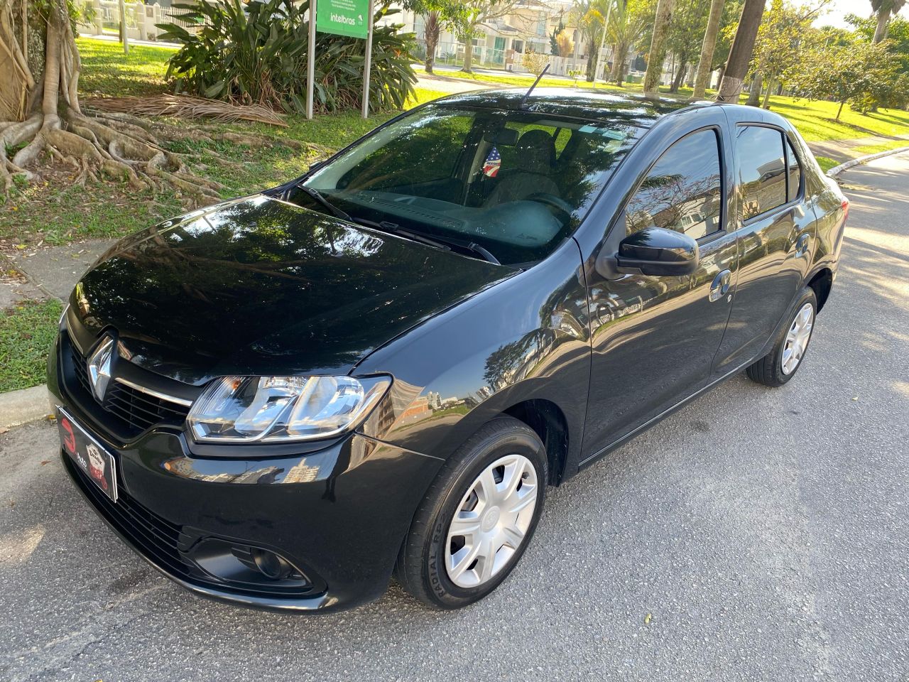 LOGAN Expression Hi-Flex 1.6 8V 4p