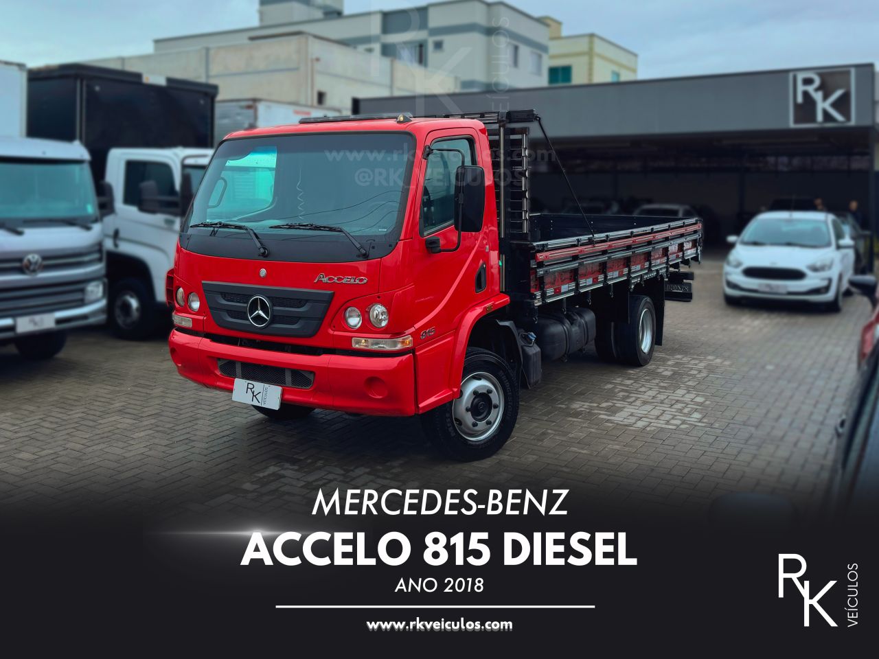 Merdeces-Benz Accelo 815 - 2018 (Com Carroceria)