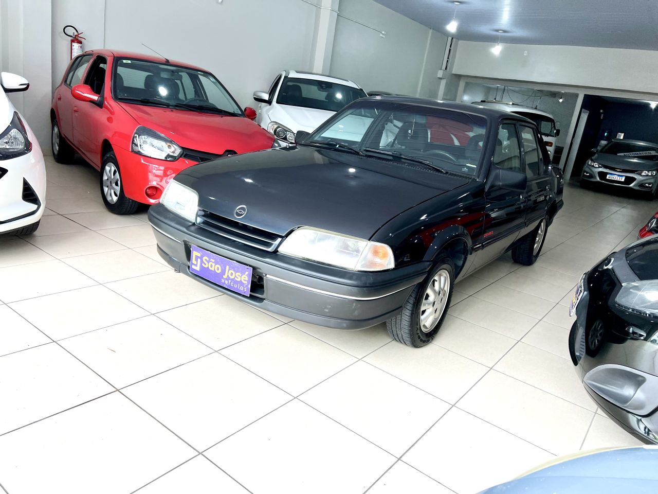 Monza GL 2.0 EFI 4p 1994/1995 Gasolina