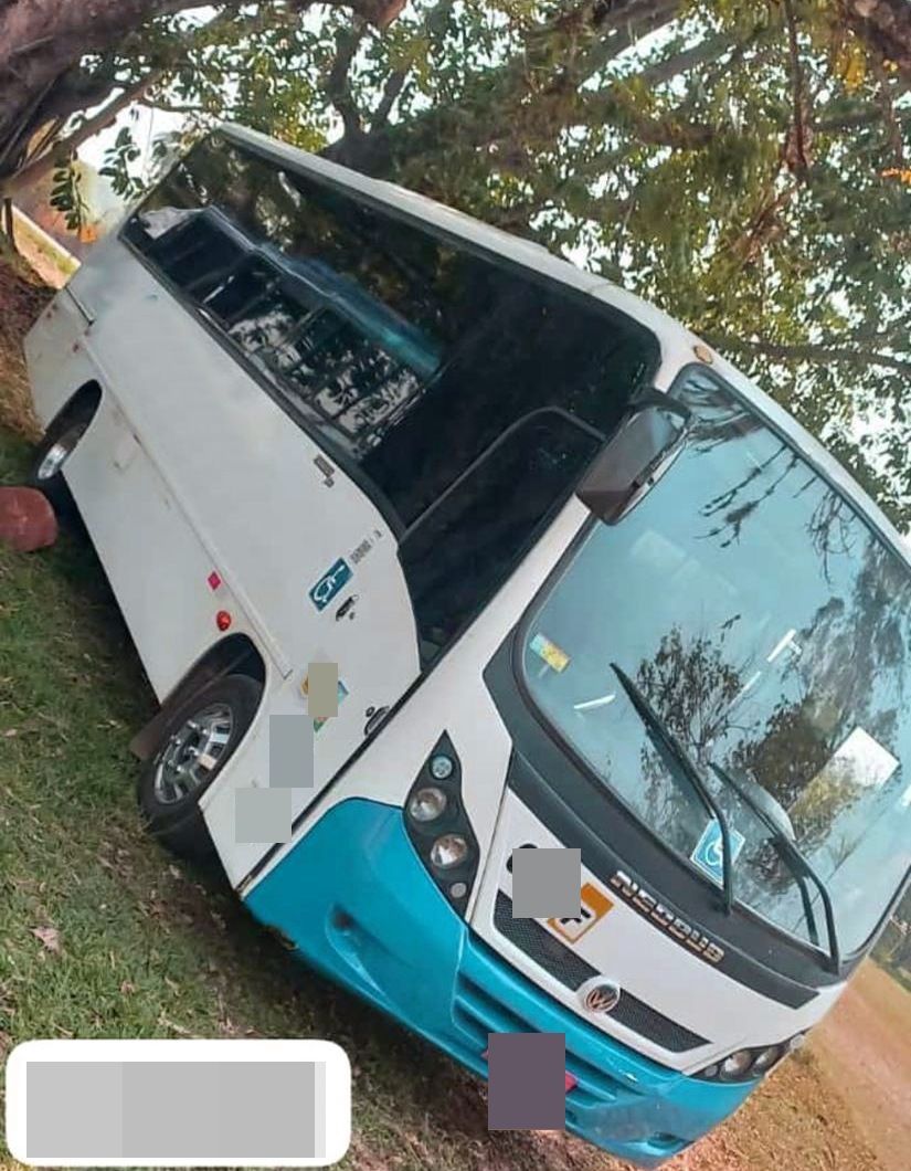 NEOBUS THUNDER + ANO 2007 VW 9150 JM COD.206
