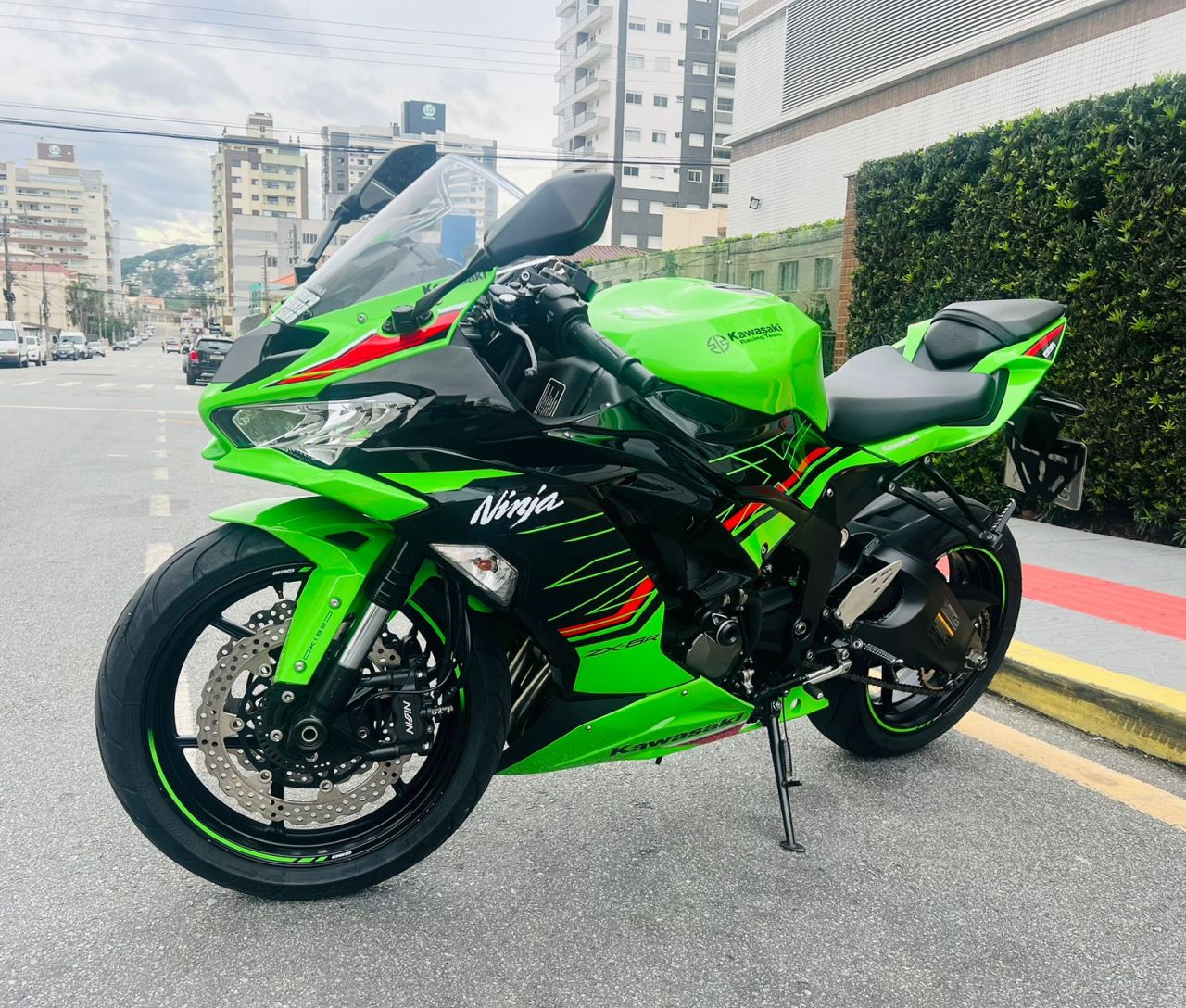 NINJA ZX-6R 636cc