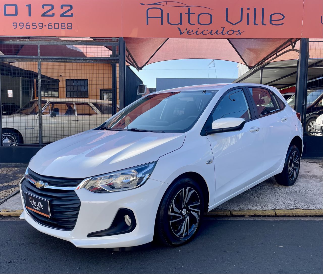 ONIX HATCH LT 1.0 12V Flex 5p Mec.