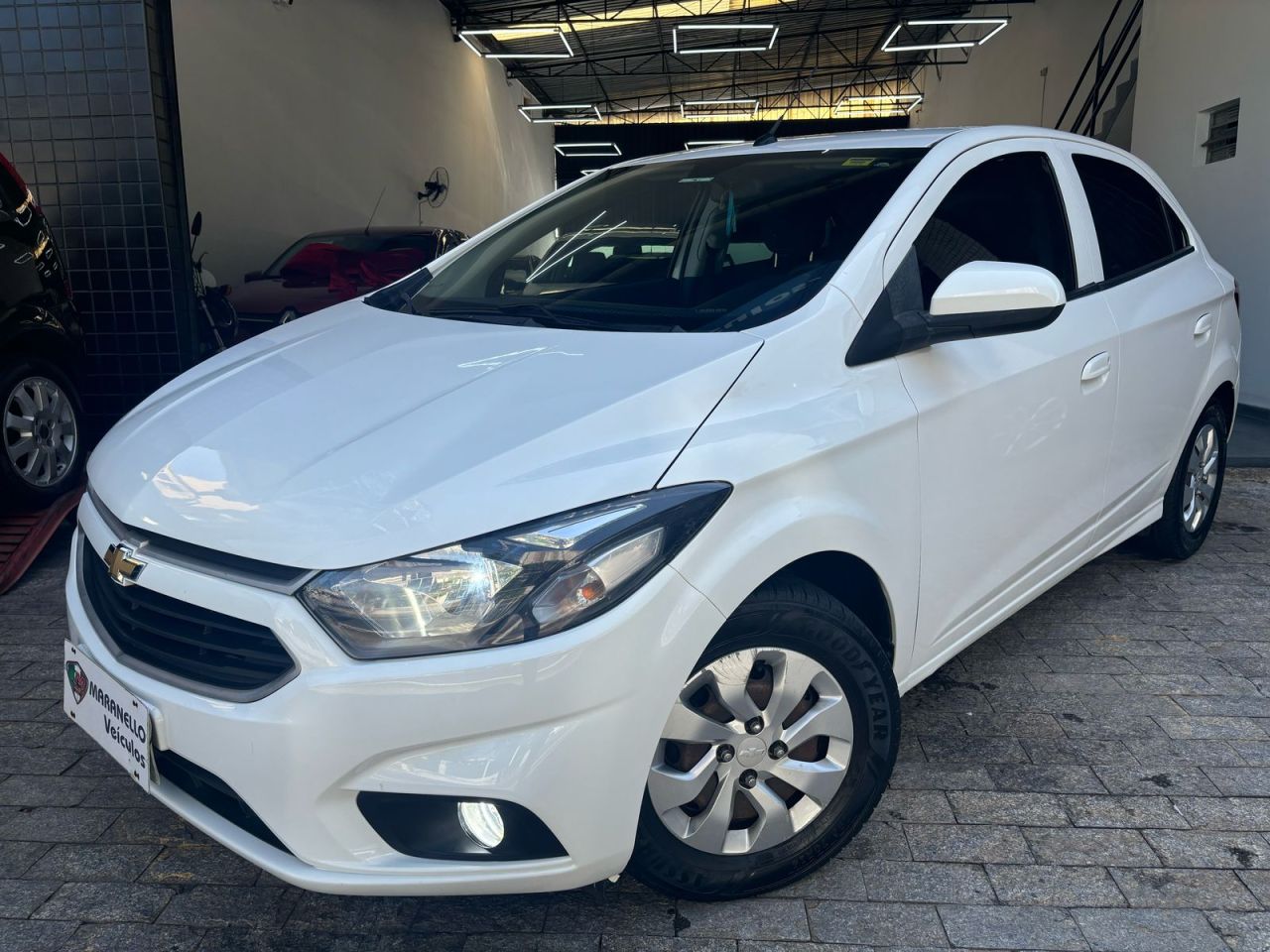 ONIX HATCH LT 1.0 8V FlexPower 5p Mec.