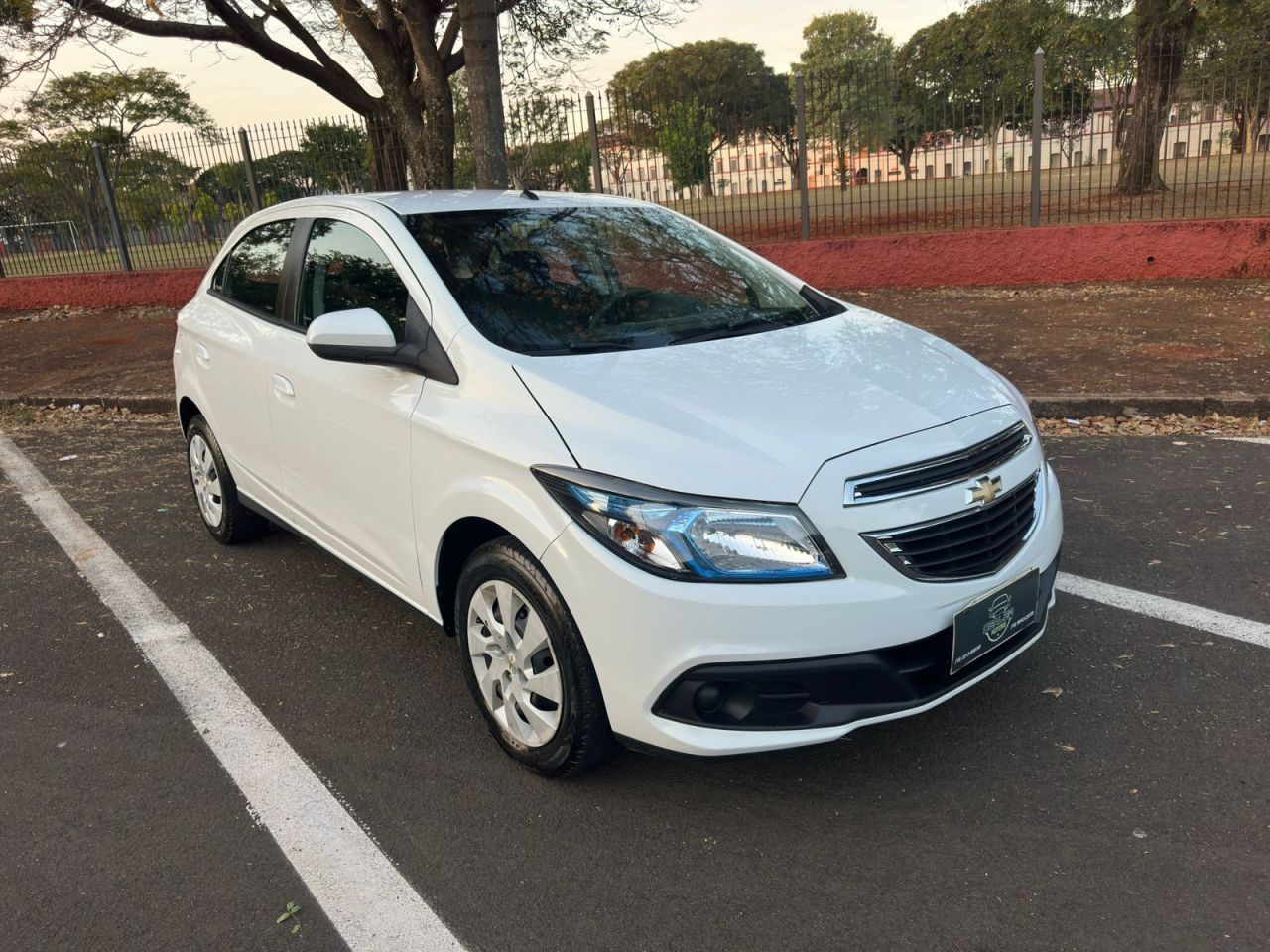 ONIX HATCH LT 1.4 8V FlexPower 5p Mec.