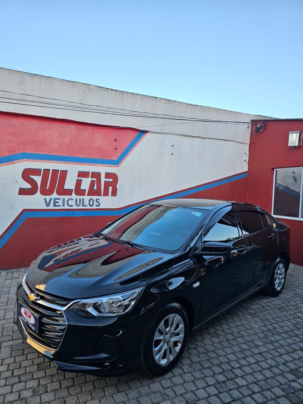 ONIX SEDAN Plus LT 1.0 12V Flex 4p Mec.