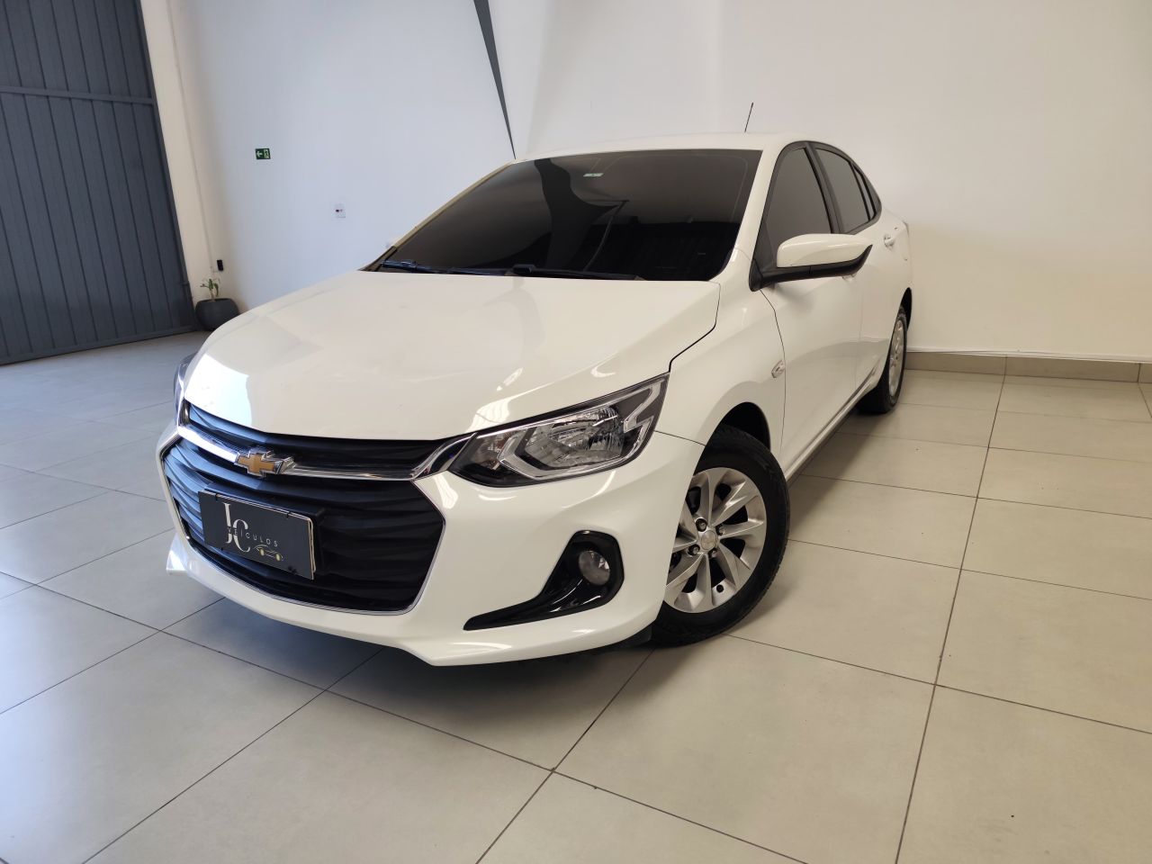 ONIX SEDAN Plus LTZ 1.0 12V TB Flex Mec.