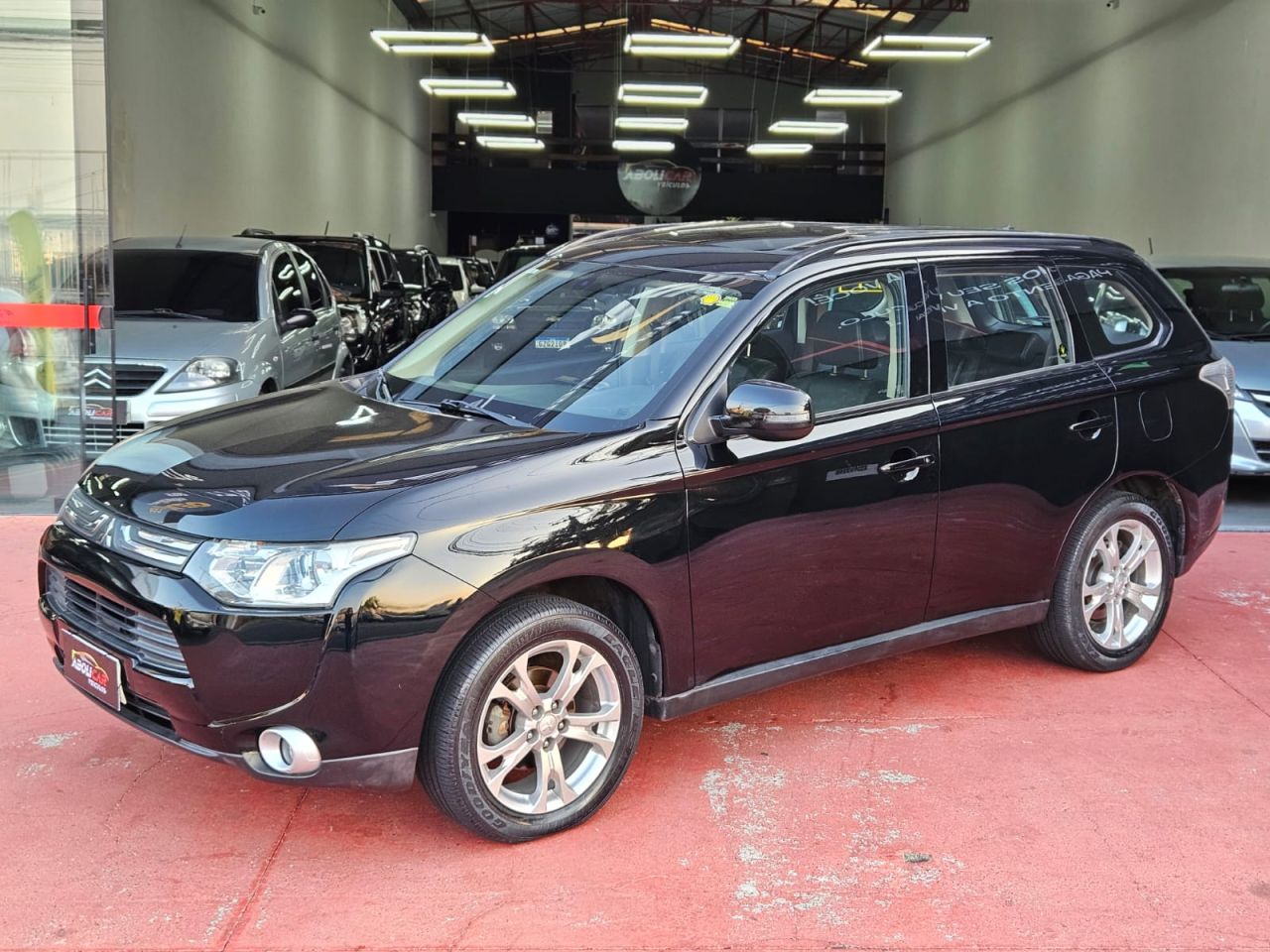 OUTLANDER 2.0 16V 160cv Aut.