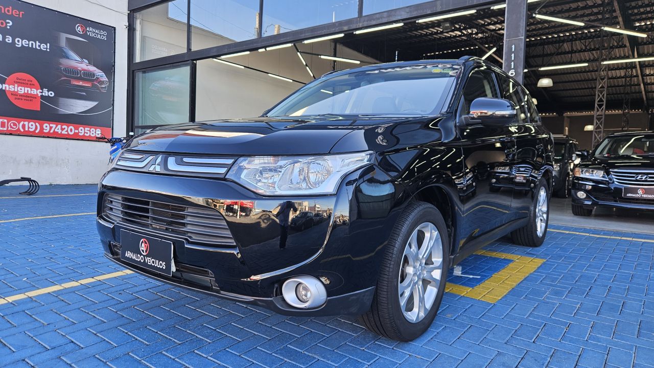OUTLANDER 2.0 16V 160cv Aut.
