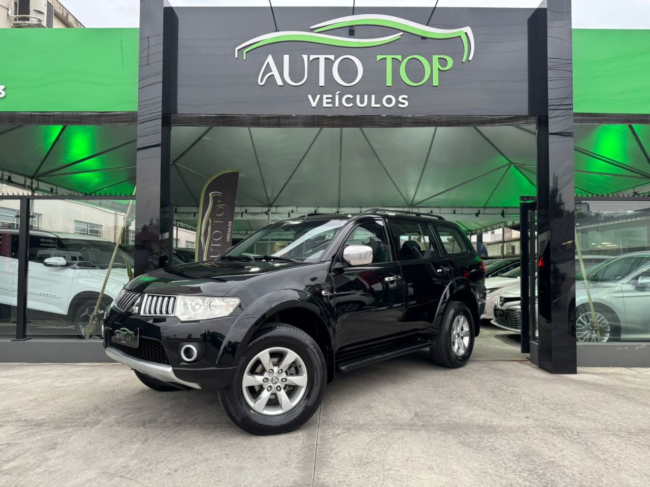 Pajero DAKAR 3.2 4x4 T.I. Dies. 5p Aut.