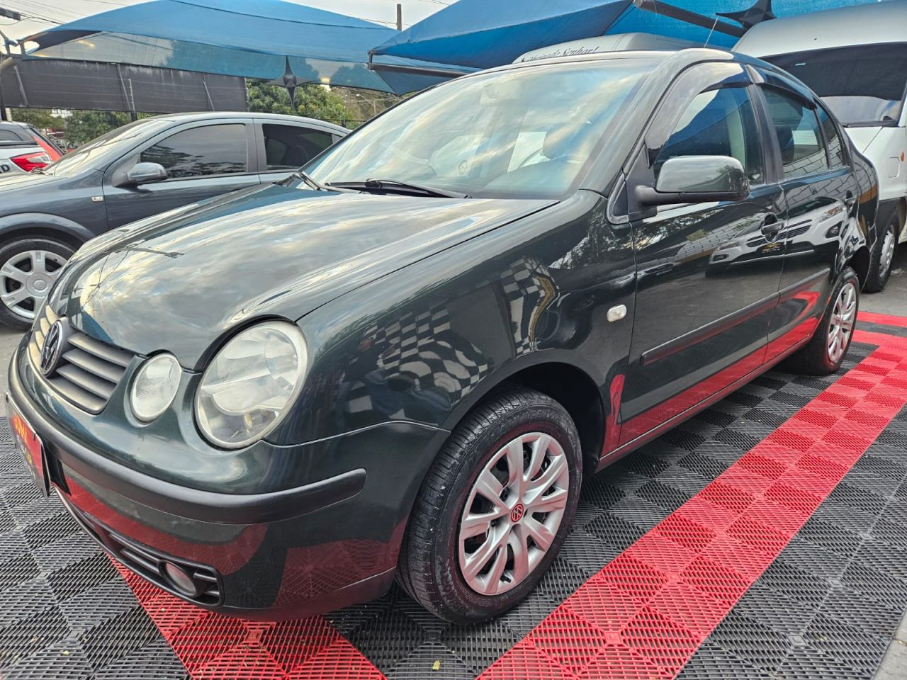 Polo Sedan 1.6 Mi 101cv 8V 4p