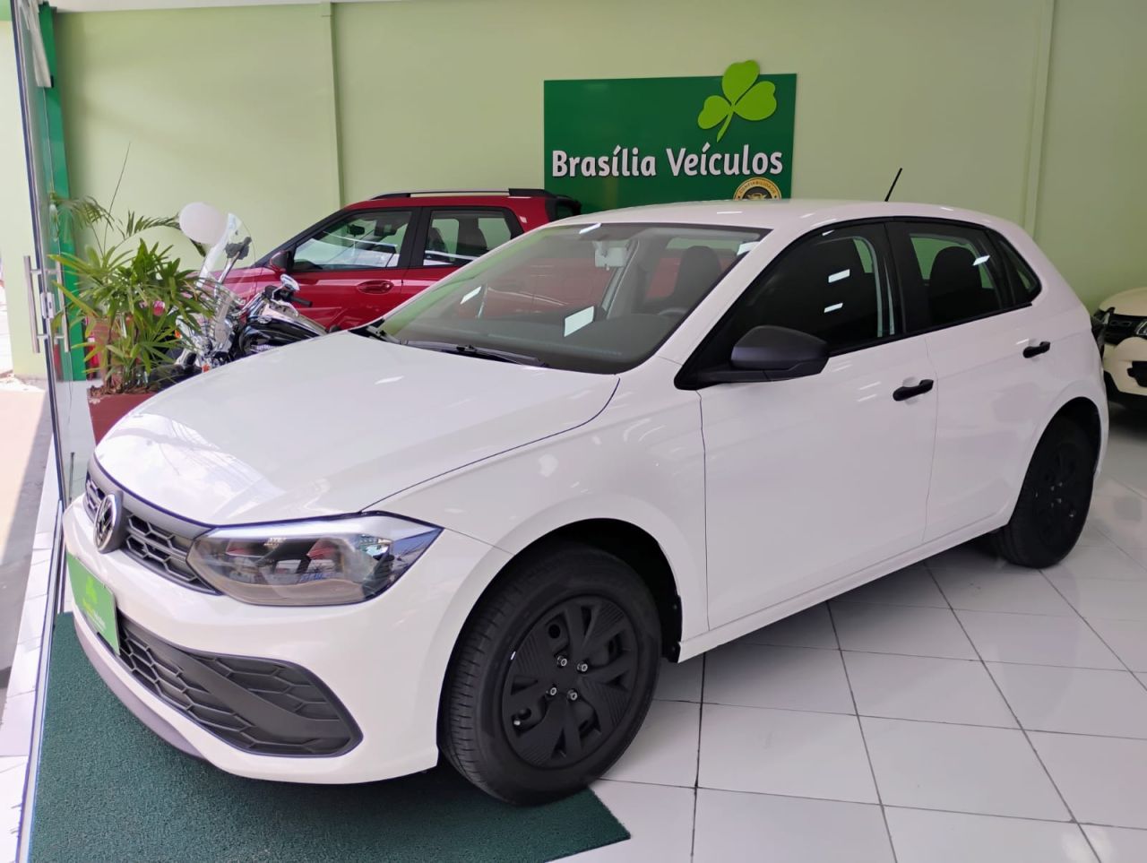 Polo Track 1.0 Flex 12V 5p