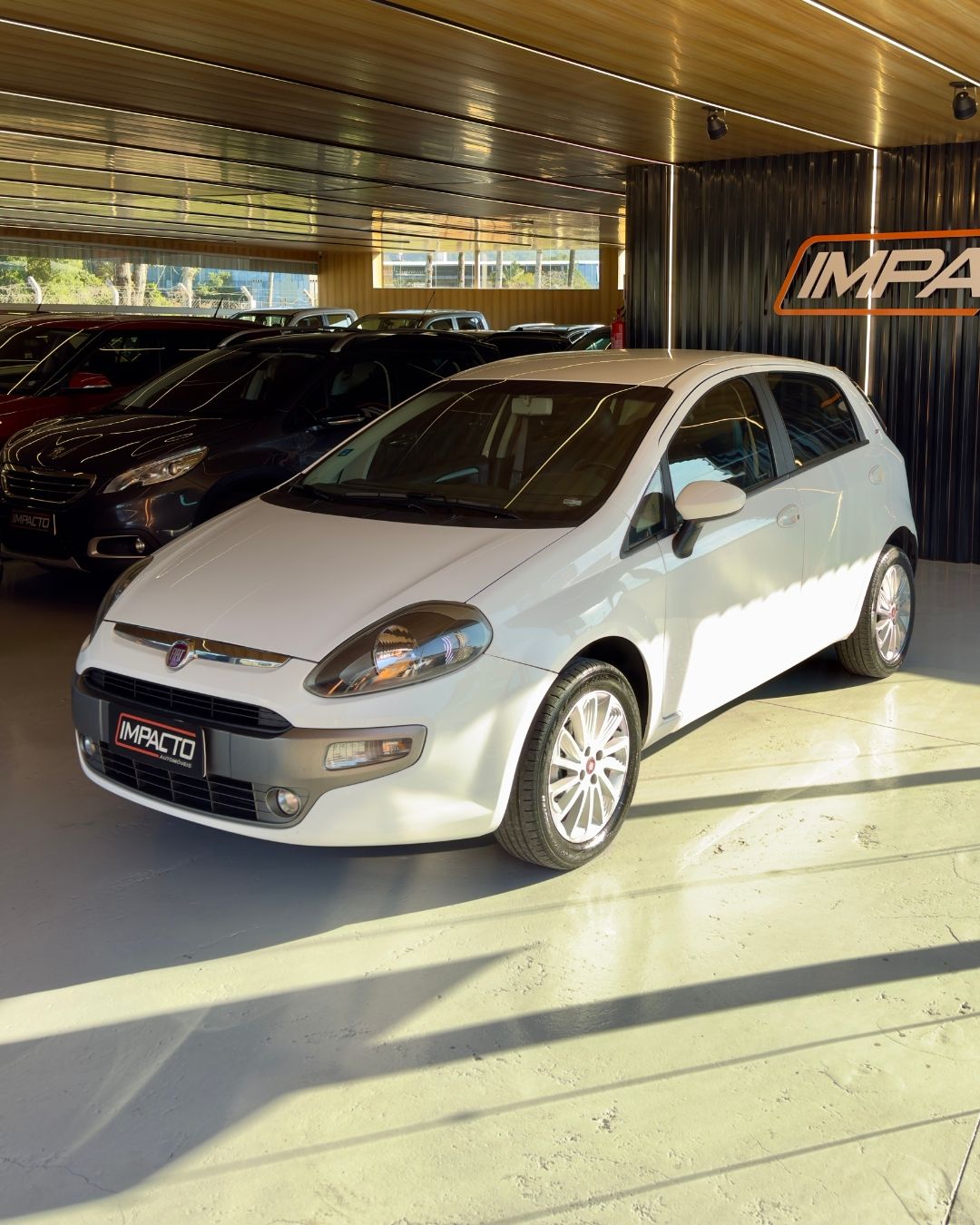 Punto ESSENCE Dualogic 1.6 Flex 16V 5p