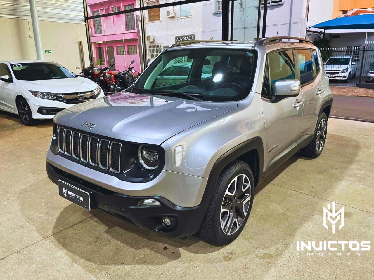 Renegade Longitude 1.8 4x2 Flex 16V Aut.