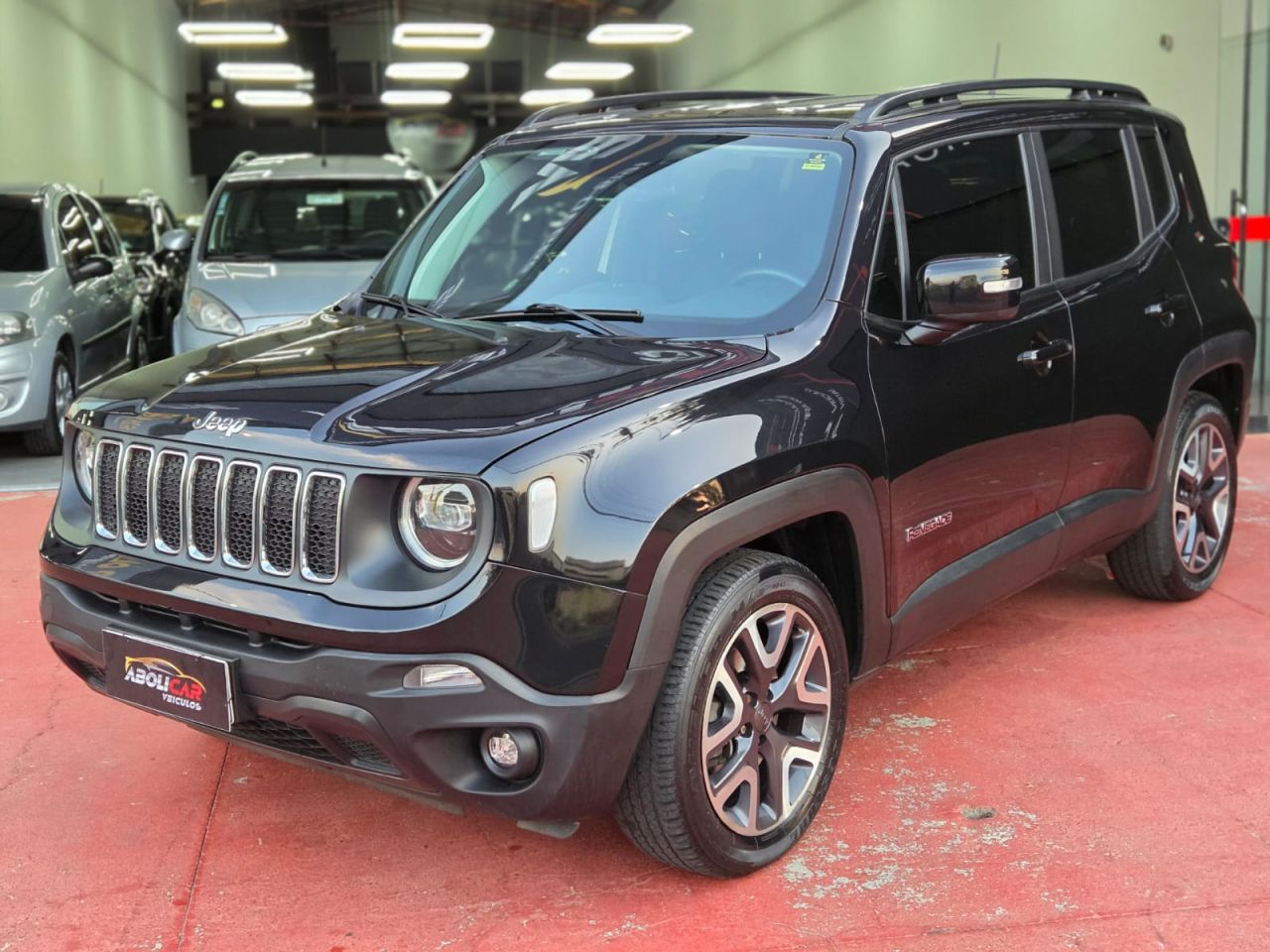 Renegade Longitude 1.8 4x2 Flex 16V Aut.