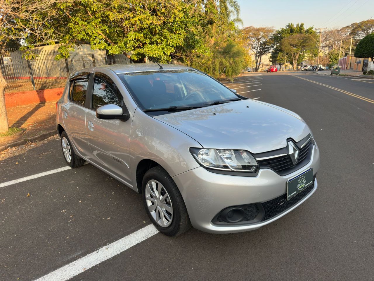 SANDERO Expression Flex 1.0 12V 5p