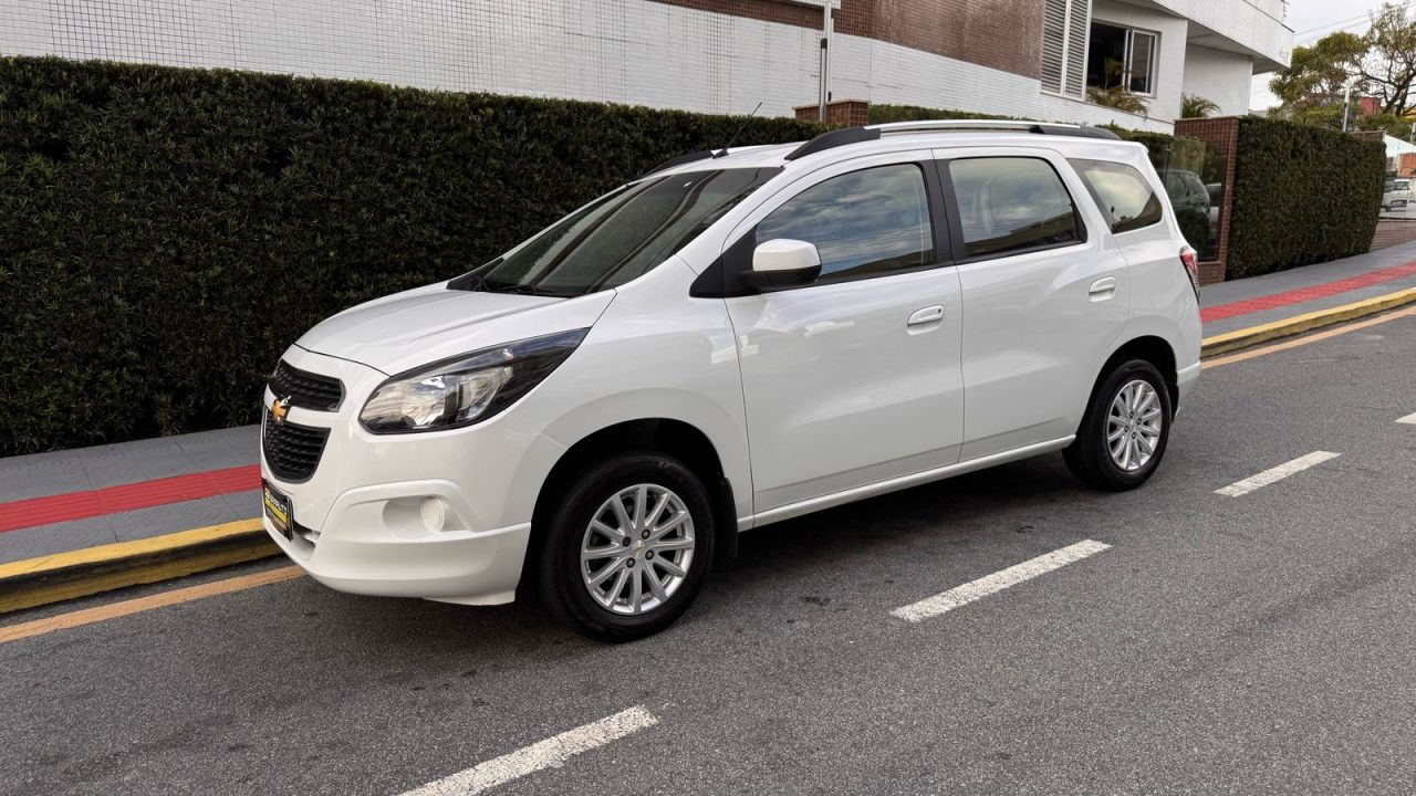 SPIN LT 1.8 8V Econo.Flex 5p Aut.