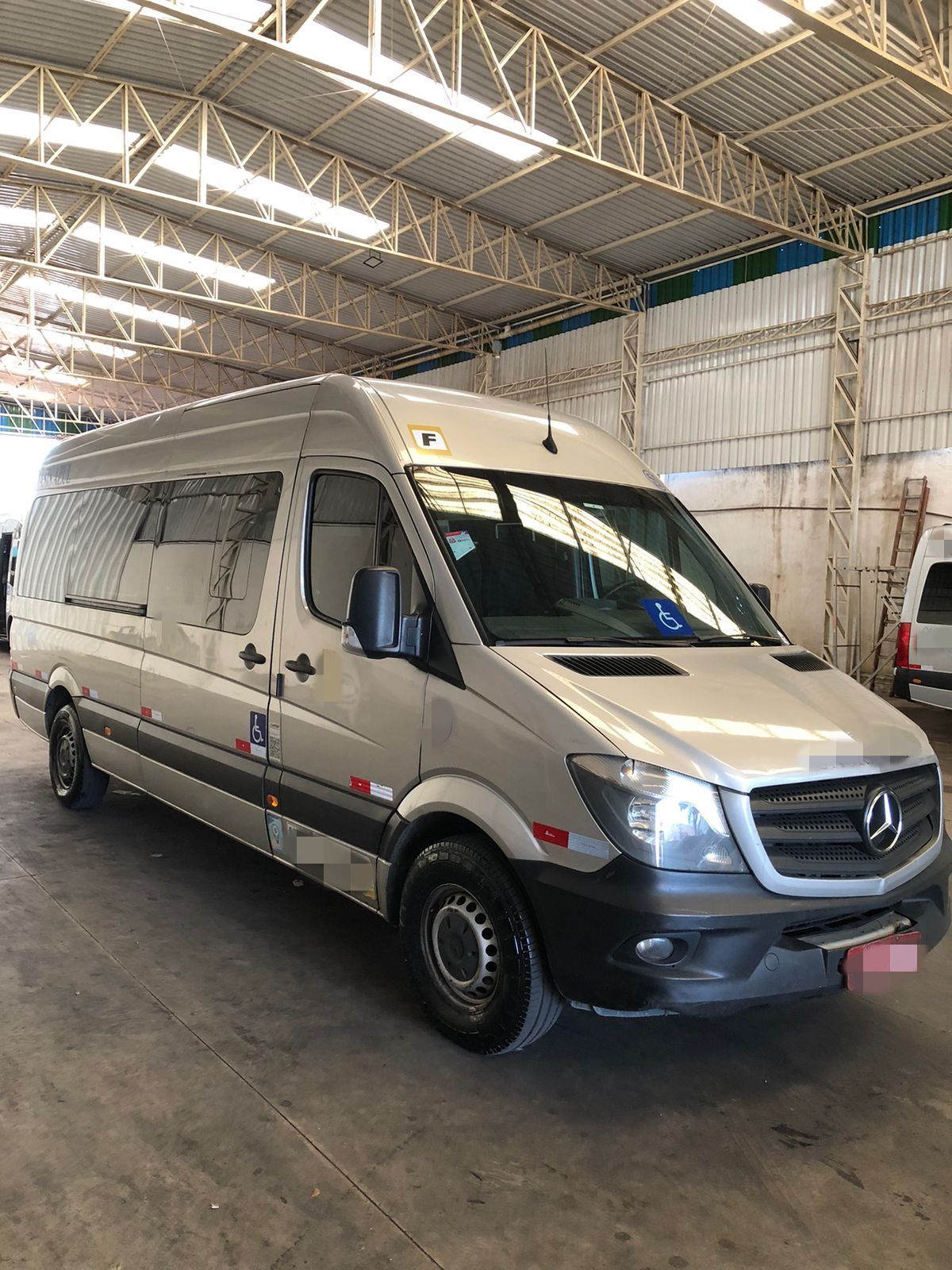 SPRINTER CDI 415 ANO 2019 EXECUTIVA JM COD.1346