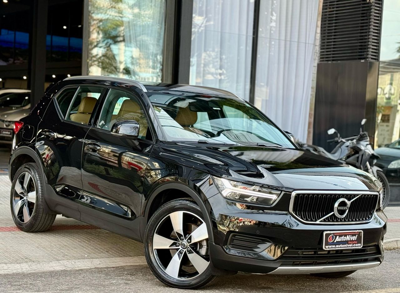 XC 40 T-5 MOMENTUM 2.0 252cv AWD