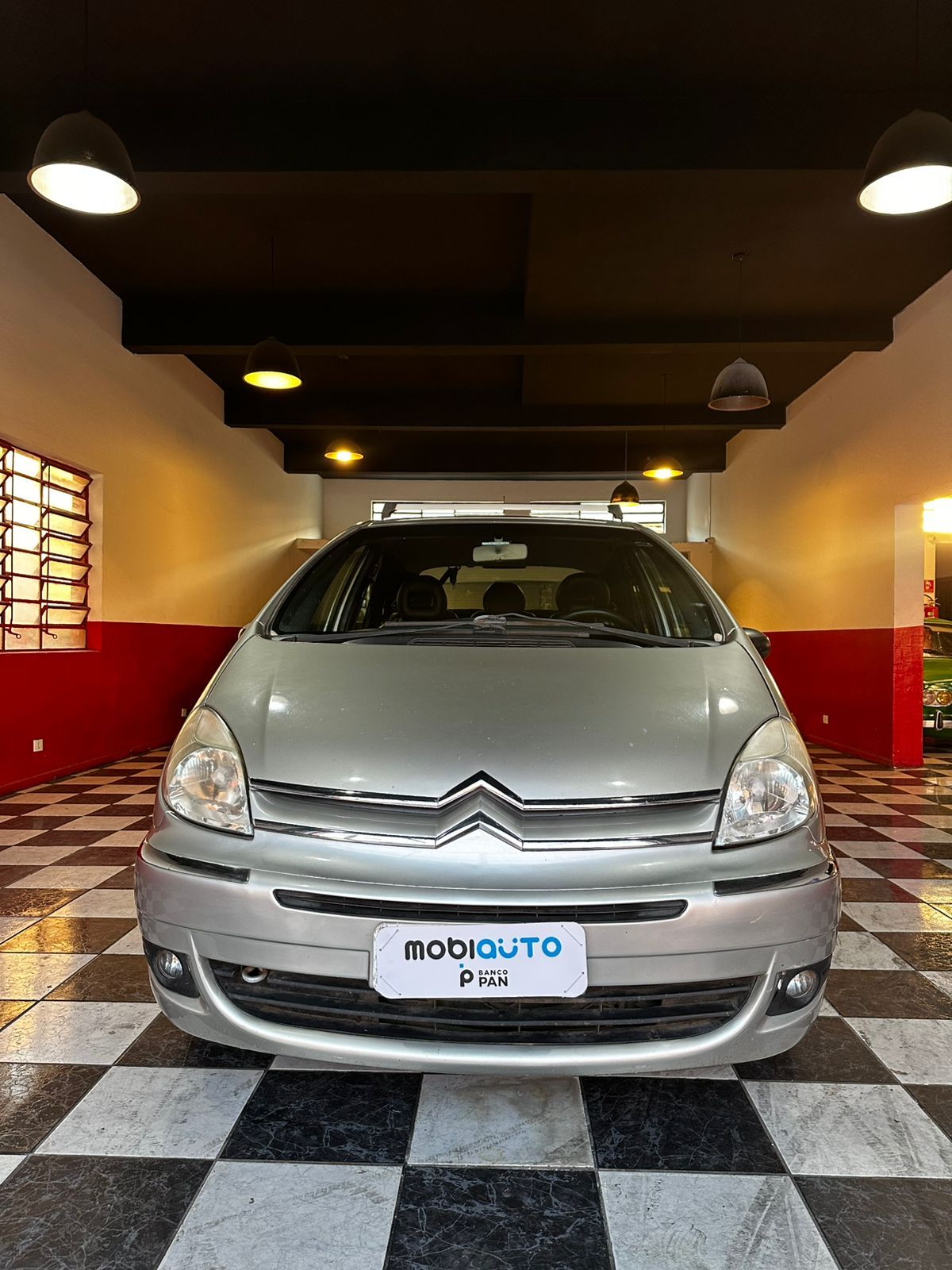 Xsara Picasso Exclusive 2.0 16V Aut.