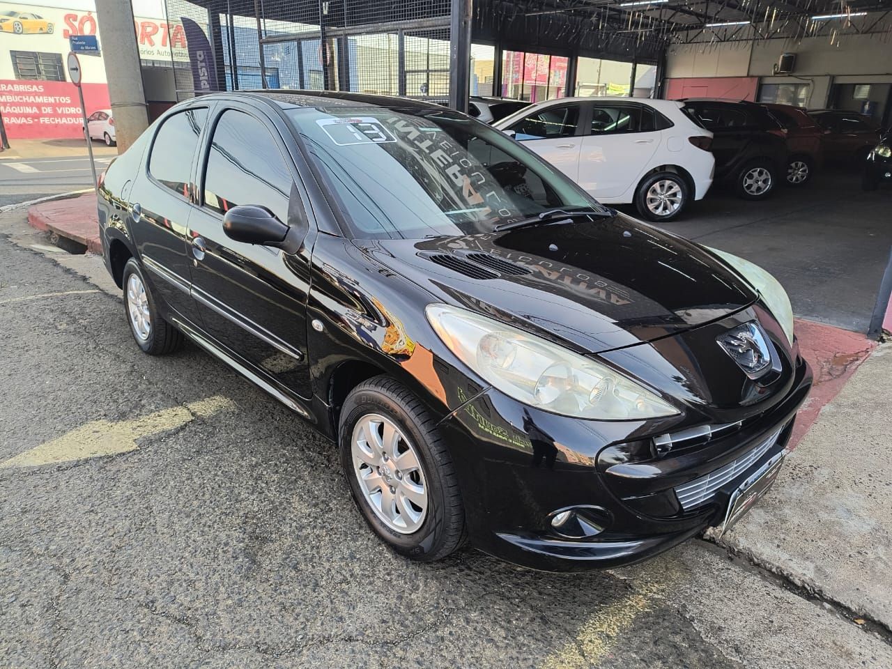 207 Sedan Passion XR 1.4 Flex 8V 4p