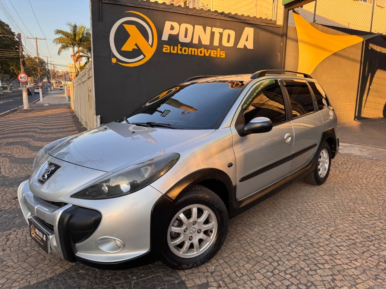 207 SW ESCAPADE 1.6 16V Flex 5p