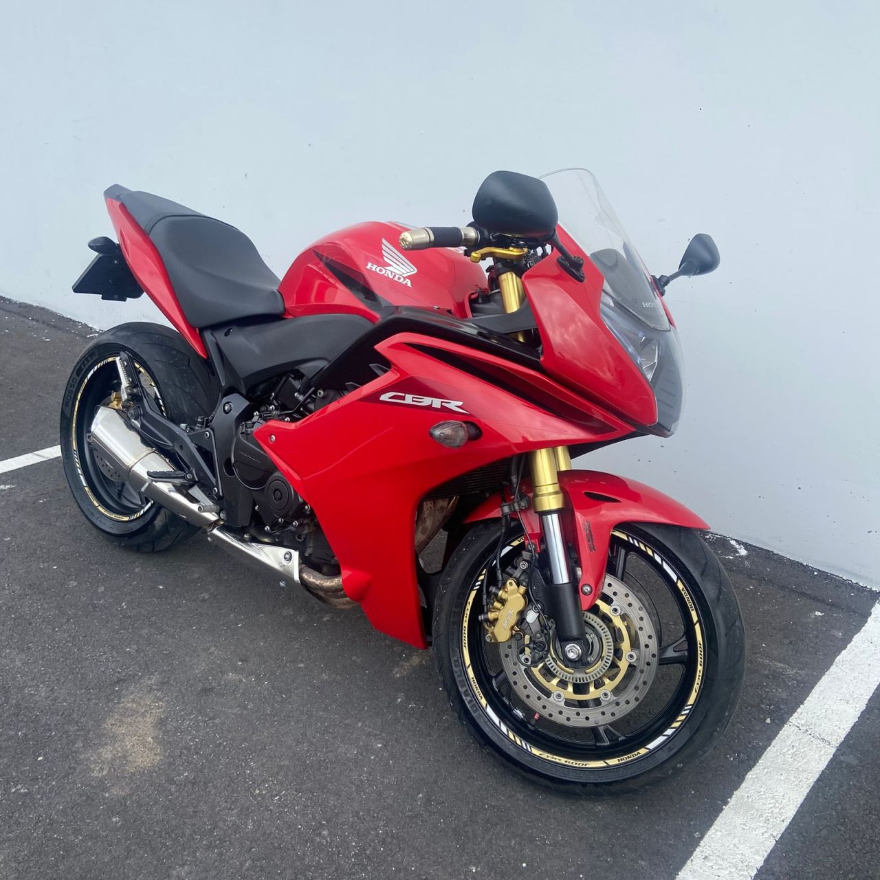 CBR 600 F
