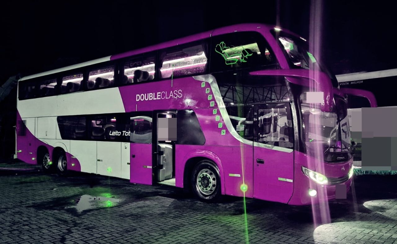 COMIL INVICTUS DD ANO 2020 M.BENZ 0500 RSD JM COD.1080