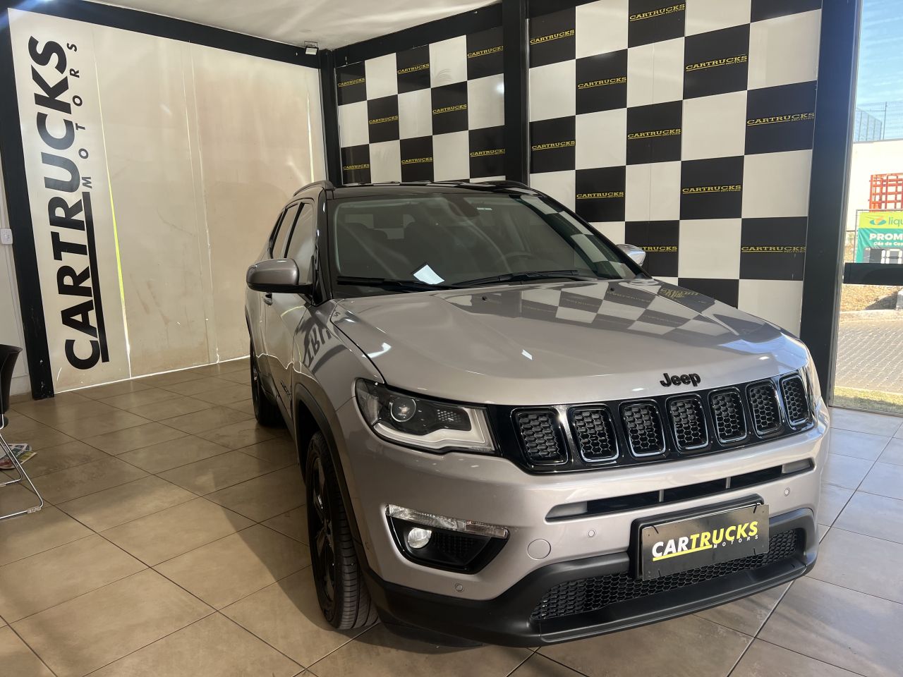 COMPASS LONGITUDE 2.0 4x2 Flex 16V Aut.