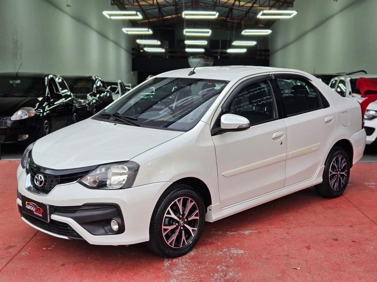 ETIOS PLATINUM Sed. 1.5 Flex 16V 4p Aut.