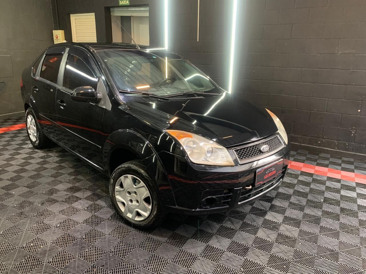 Fiesta Sedan 1.0 8V Flex 4p