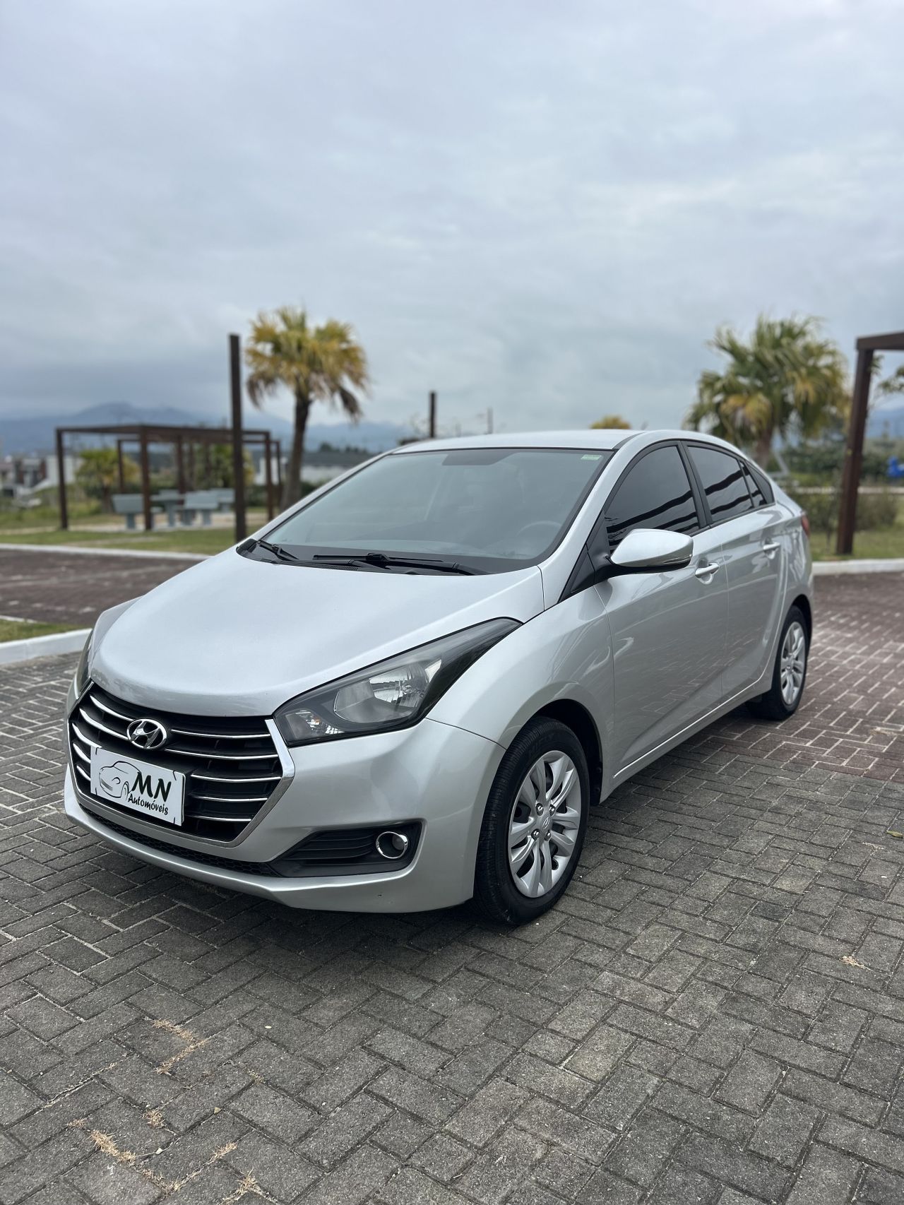 Hyundai HB20S Comfort Plus 1.0 TB Flex 12V Mec.
