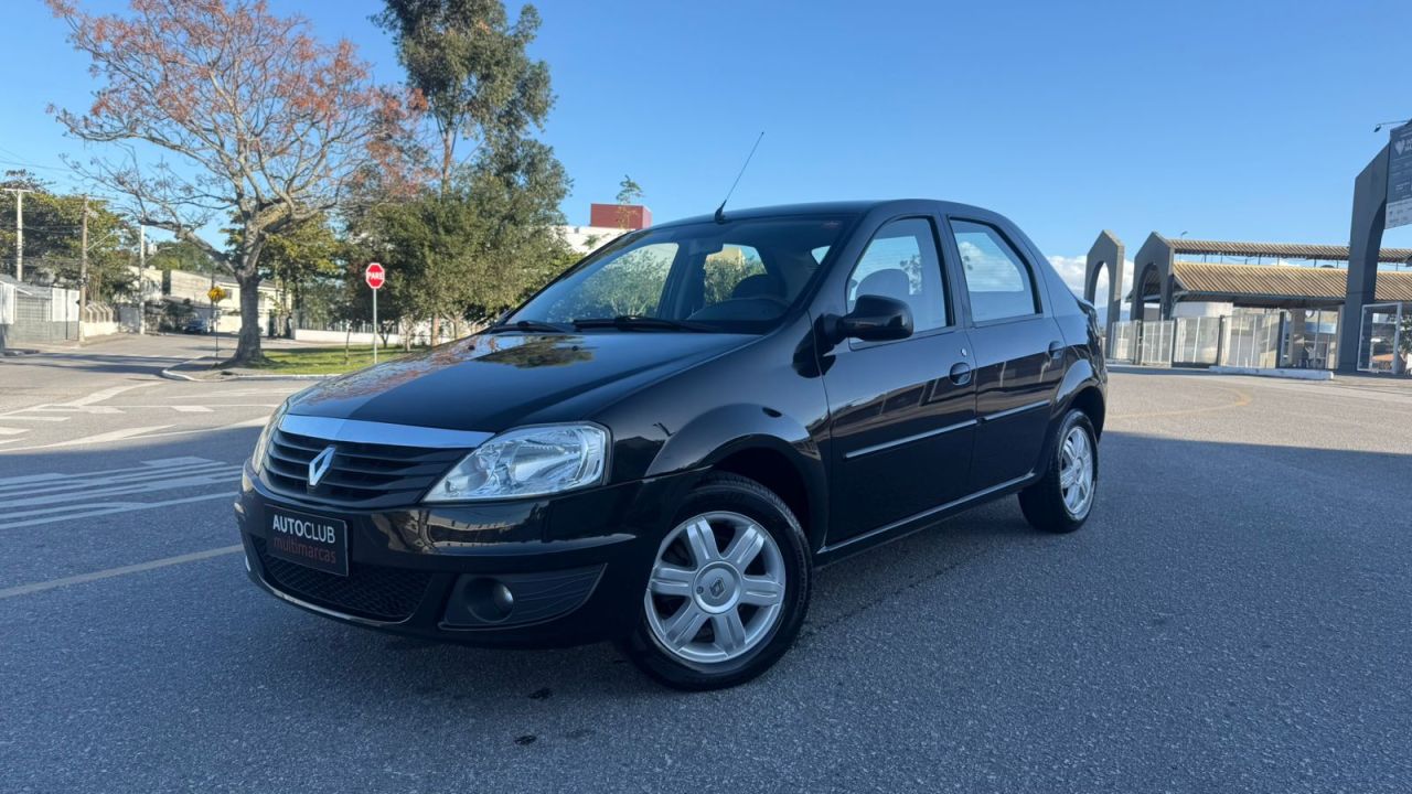 LOGAN Expression Hi-Flex 1.6 8V 4p