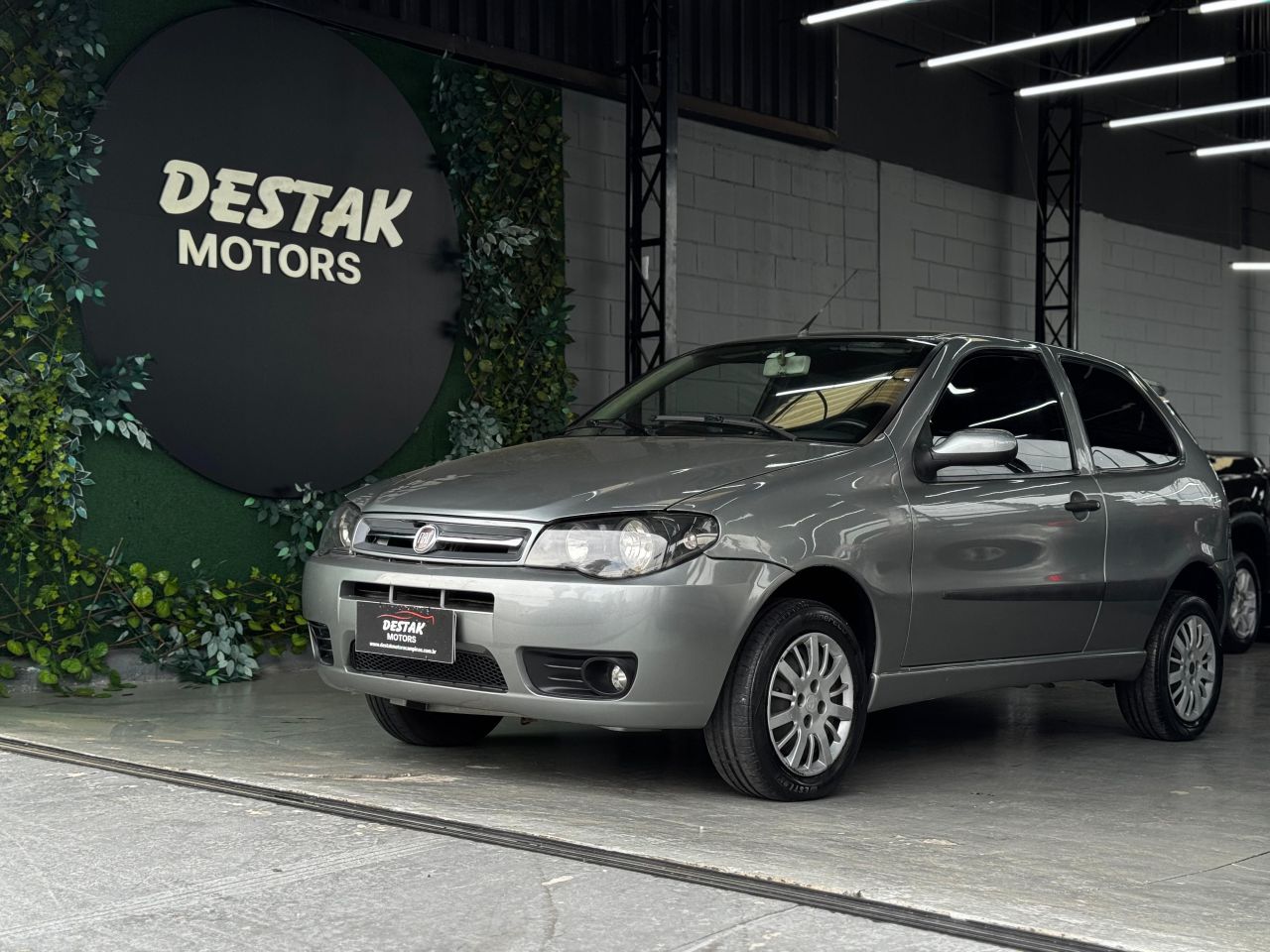 Palio ELX 1.0 Fire/30 Anos F. Flex 8V 4p
