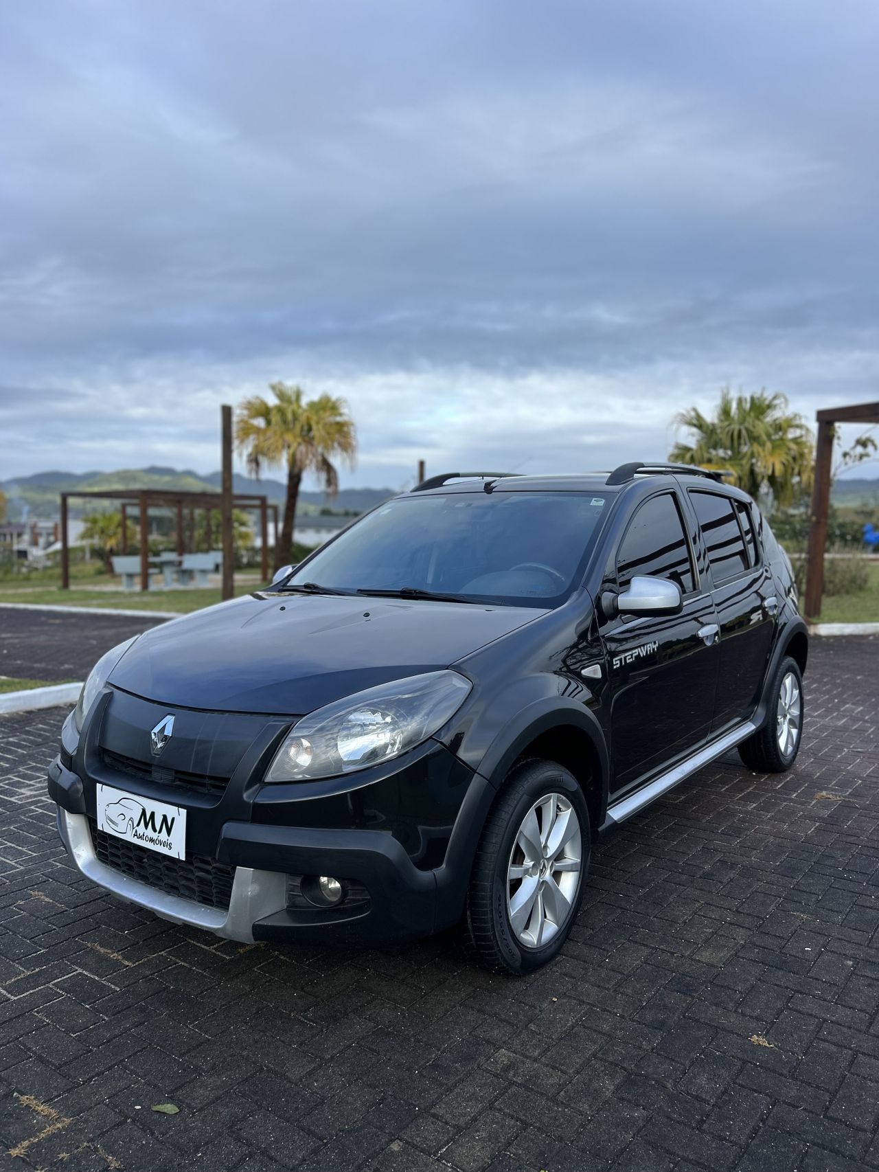 Renault SANDERO STEPWAY Hi-Flex 1.6 16V 5p Aut.