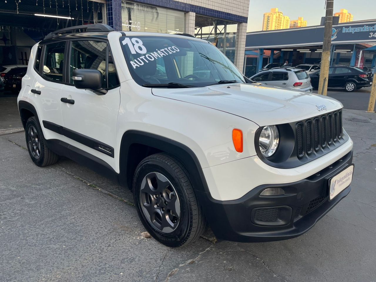 Renegade1.8 4x2 Flex 16V Aut.