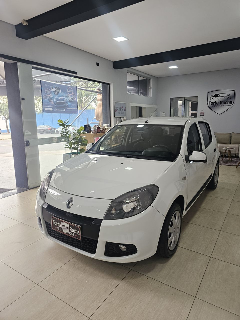 SANDERO Expression Hi-Flex 1.6 8V 5p