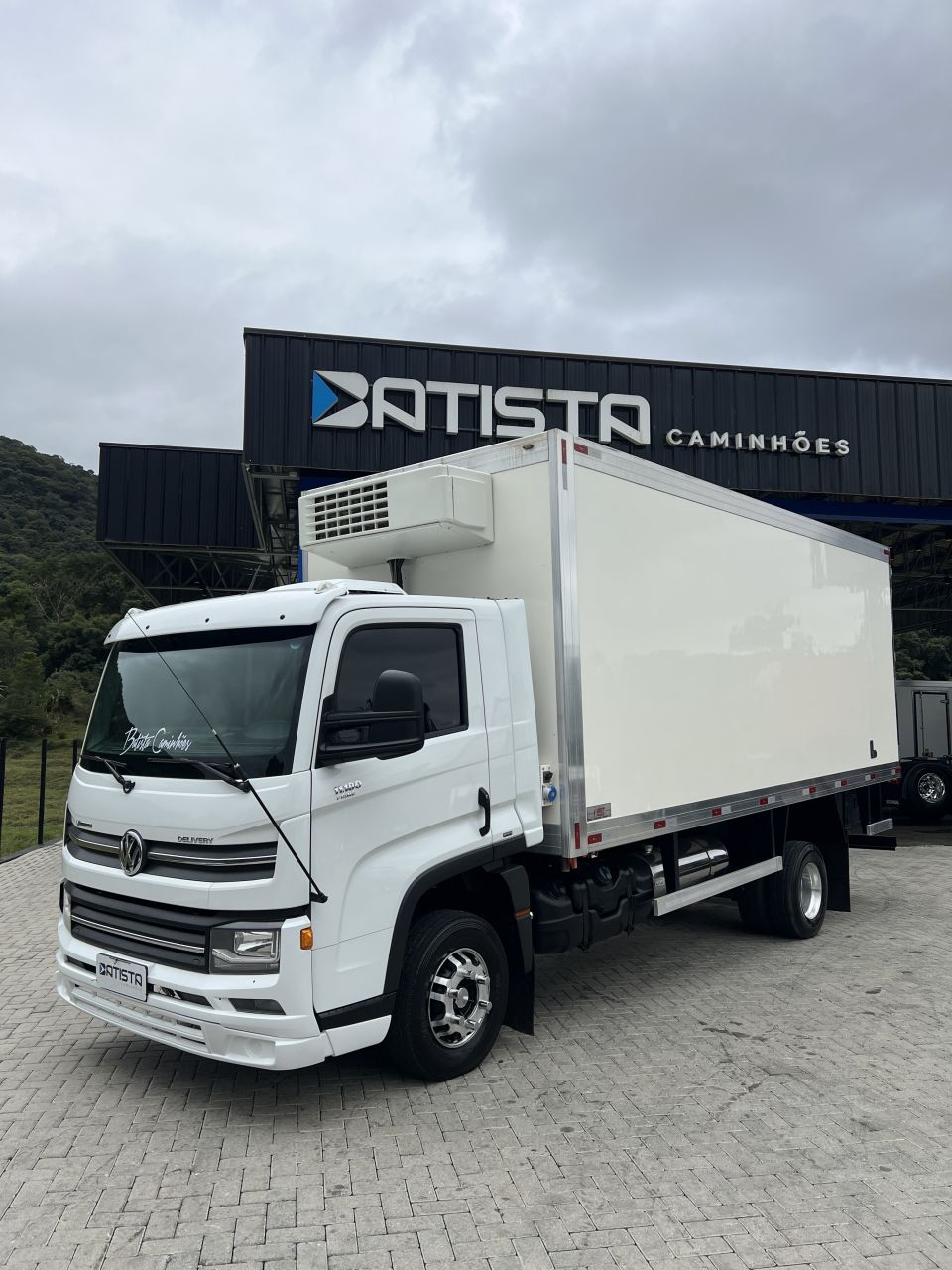 Vw 11-180 Delivery V-tronic - Bau refrigerado de 6.2m