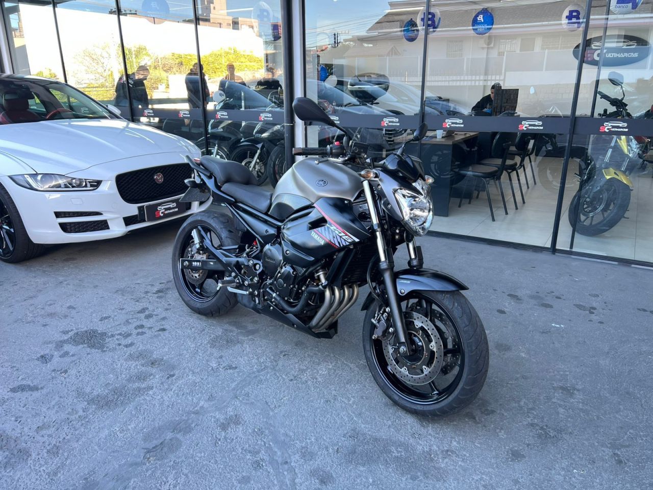 XJ6 N/ABS
