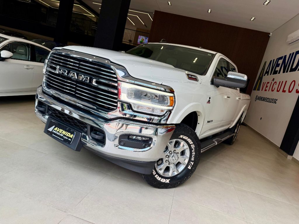 3500 LARAMIE 6.7 TB CD 4x4 Diesel