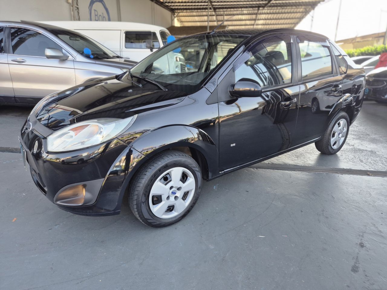 Fiesta Sedan SE 1.6 8V Flex 4p