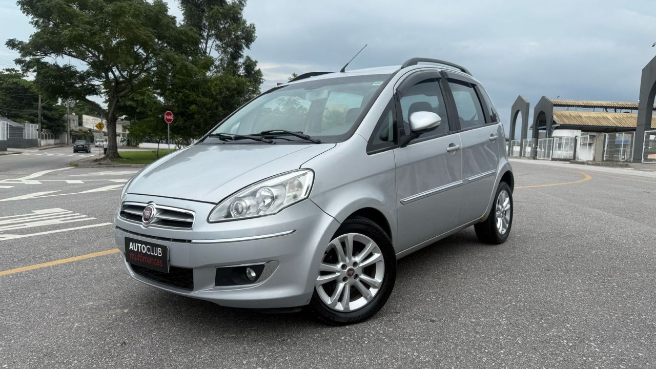 Idea ESSENCE Dualogic 1.6 Flex 16V 5p