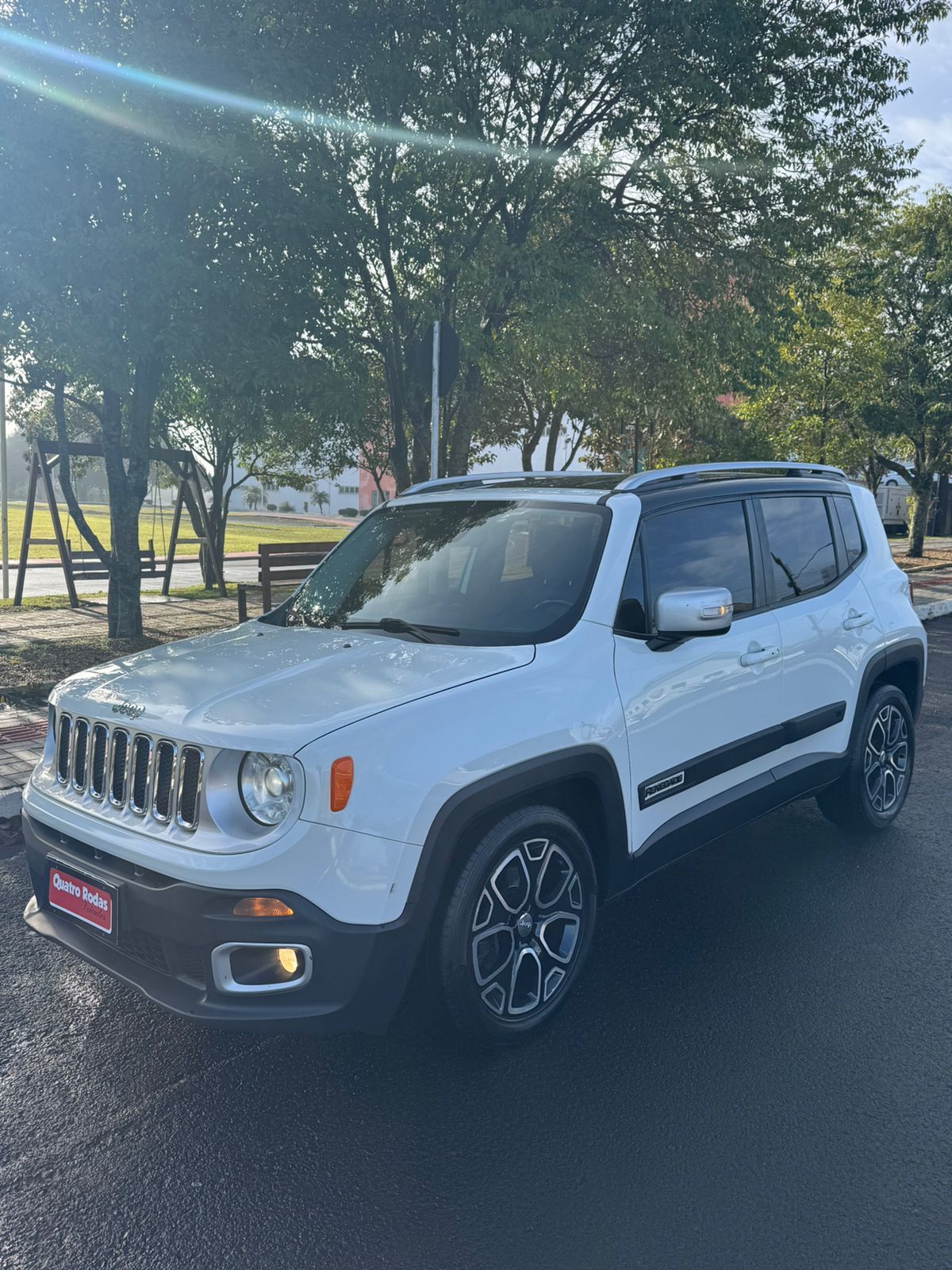 Renegade Limited 1.8 4x2 Flex 16V Aut.